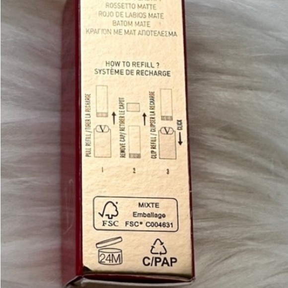 🆕 NIB 2 Valentino Lipstick Refills 403A 204R - Picture 5 of 10